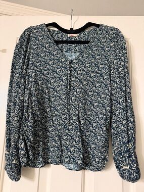 Faherty Amelia Blouse in Midnight Antique Vines Print